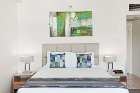 Rydges Esplanade Resort Cairns - Accommodation in Bendigo 0