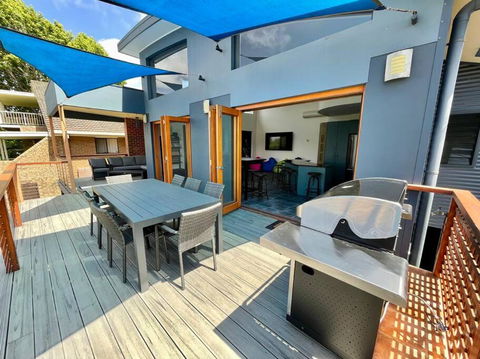 Sails To Sea - 4 Bedroom Pet Friendly Private Pool - Accommodation in Bendigo 1