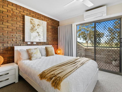 Sailz Villas Unit 4 - Accommodation in Bendigo 3