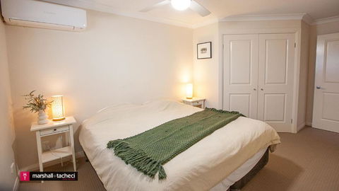 Salt Water Villa Bermagui Four Bedroom Central Location With Wifi - Accommodation in Bendigo 2