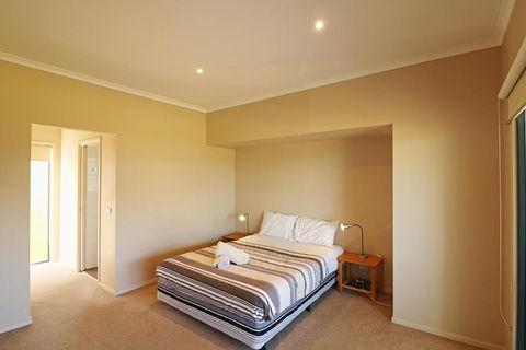 Saltwater Apartments - Accommodation in Bendigo 2