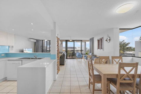 Salty Breeze - Rooftop Terrace & Jacuzzi - Accommodation in Bendigo 1