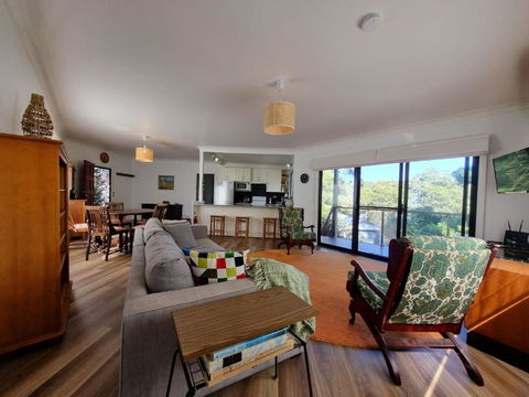 Salty Dog - Accommodation in Bendigo 0