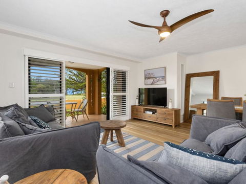 Salty Kisses On Marine Parade - Accommodation in Bendigo 2