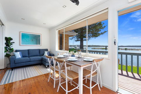 Salty Life - Accommodation in Bendigo 0