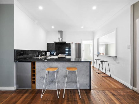 Salty Sea Cottage - Accommodation in Bendigo 0