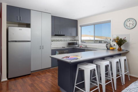 San Remo Views - Accommodation in Bendigo 1