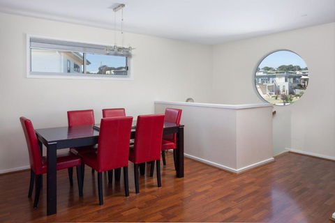 San Remo Views - Accommodation in Bendigo 2