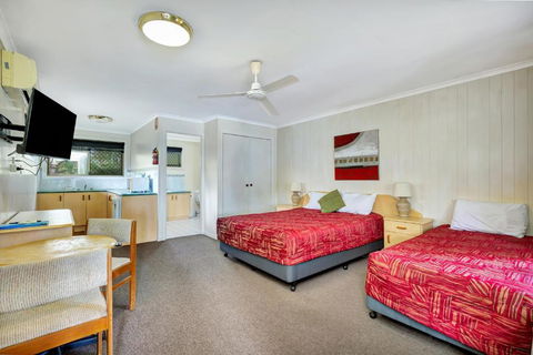 Sanctuary Lakes Fauna Retreat - Accommodation in Bendigo 3