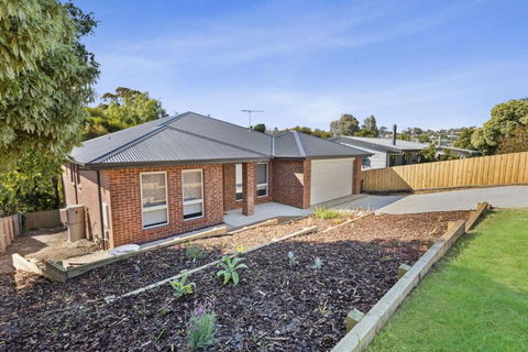 Sanctuary - Accommodation in Bendigo 1