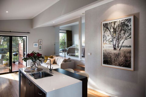 Sanctum - Accommodation in Bendigo 2