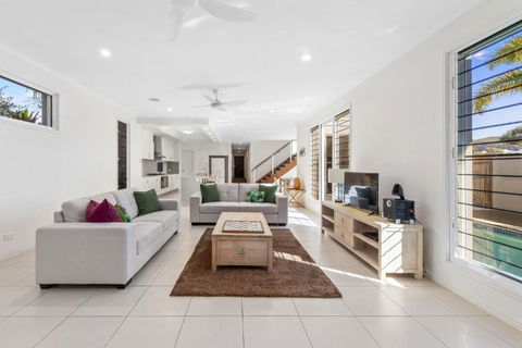 Sand And Sea Beach House - Accommodation in Bendigo 1