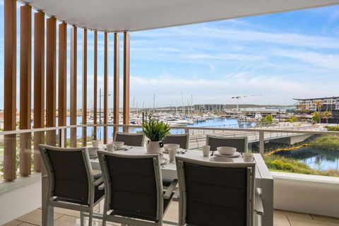 Sailview Escape - A Tranquil Marina Hideaway - Accommodation in Bendigo 3