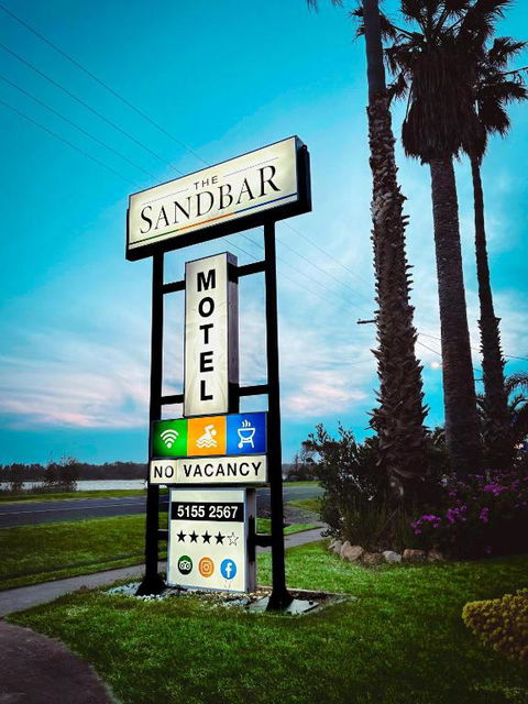 Sandbar Motel - Accommodation in Bendigo 1