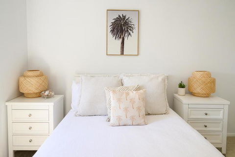 Sandcastles - Accommodation in Bendigo 0