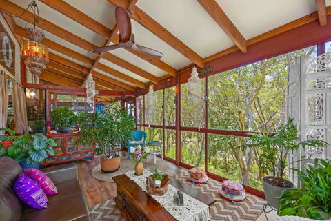 Sandalwood - Accommodation in Bendigo 1
