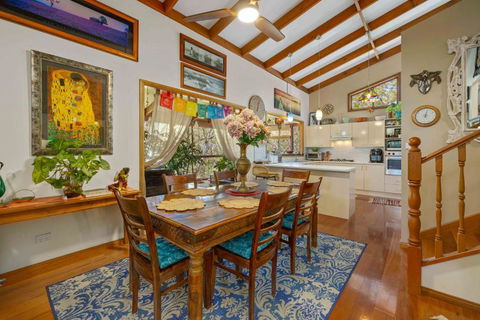Sandalwood - Accommodation in Bendigo 3