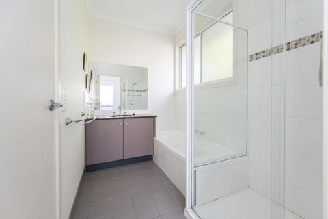 Sandpiper 5 - Close To Town And Beach - Accommodation in Bendigo 3