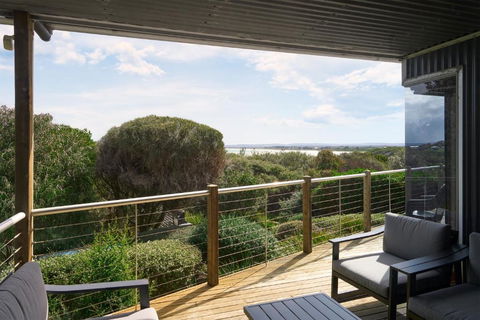 Sandpipers Beach - Accommodation in Bendigo 0