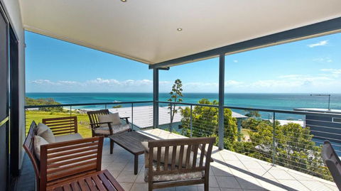 Sands On Moreton - Accommodation in Bendigo 2