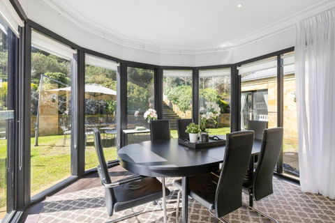Sandstone Estate - Accommodation in Bendigo 0