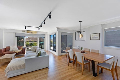 Sandy Cove Apartment The Entrance 8 - Accommodation in Bendigo 0