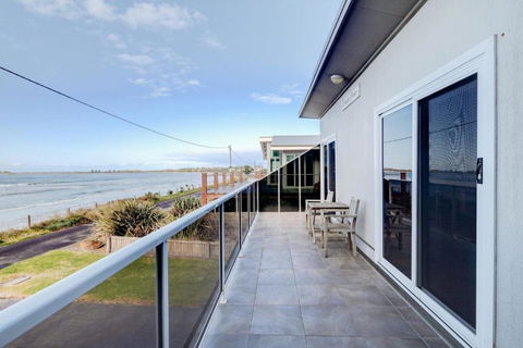 Sandy Cove - Accommodation in Bendigo 3