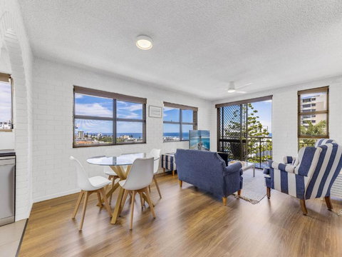 Tarrohan Lodge Unit 7 Kings Beach QLD - Accommodation in Bendigo 0