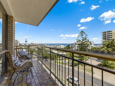 Tarrohan Lodge Unit 7 Kings Beach QLD - Accommodation in Bendigo 1