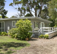 BEAUTY AND THE PEACE - INLET SIDE - Accommodation in Bendigo
