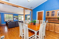 Best Central House - SLEEPS 11 