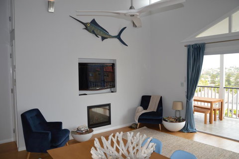 Between Two Beaches - Accommodation in Bendigo 1