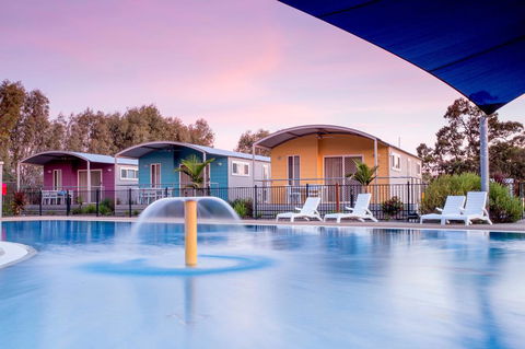 BIG4 Deniliquin Holiday Park - Accommodation in Bendigo 2