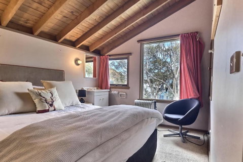 Bindi - Alpine Getaways's Chalet At Tower Rd - Accommodation in Bendigo 0