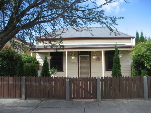 Bloomsbury Cottage - Accommodation in Bendigo 2