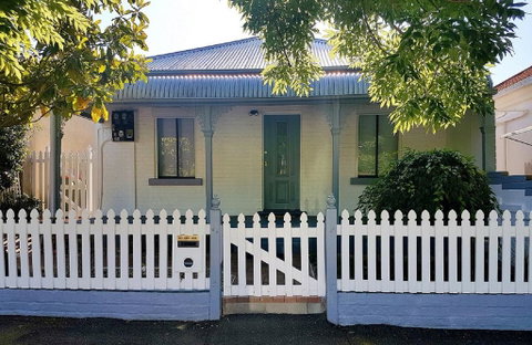 Blue And White Nile - Accommodation in Bendigo 0