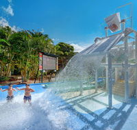 BlueSkyAptsTurtle Beach Resort Ground Floor near Water Park  Pools - Accommodation in Bendigo