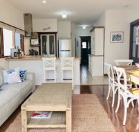 Bluey's - Accommodation in Bendigo