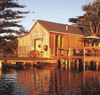 Boathouse - Birks River Retreat - Accommodation in Bendigo