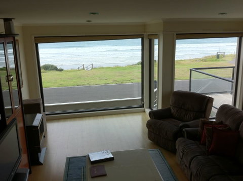 Boathouse Holiday House - Accommodation in Bendigo 2