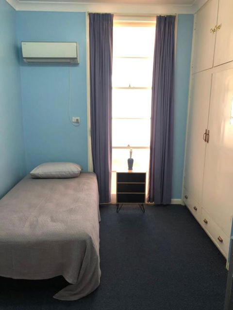 The Pink House - Accommodation in Bendigo 2