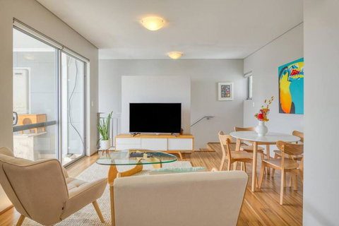 The Nordic Nook - A Relaxed Redcliffe Stay - Accommodation in Bendigo 0