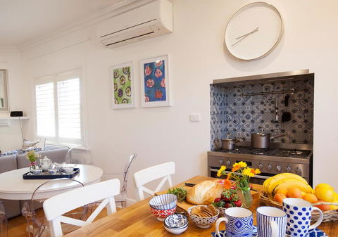 THE WHITE HOUSE Luxury Villa Embedded In History - Accommodation in Bendigo 3