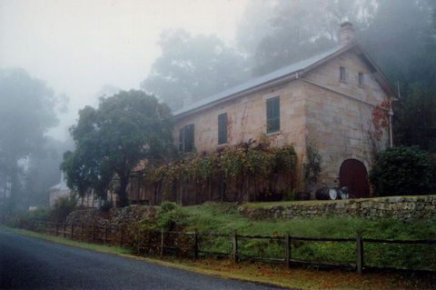Tizzana Winery Bed And Breakfast - Accommodation in Bendigo 0