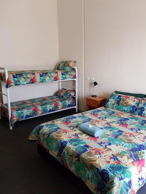 Wentworth Central Motor Inn - Accommodation in Bendigo 2