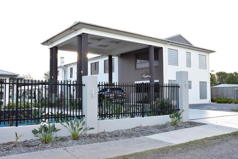 Western Downs Motor Inn - Accommodation in Bendigo 0