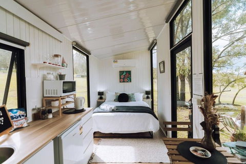 Willow Dale Farm By Tiny Away - Accommodation in Bendigo 3