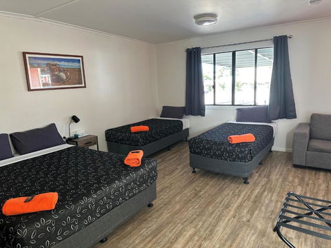 Winton Outback Motel - Accommodation in Bendigo 1