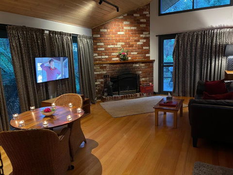 Woodlands Rainforest Retreat - Accommodation in Bendigo 0