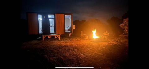 Hollow Mountain Getaway 2 By Tiny Away - Accommodation in Bendigo 1